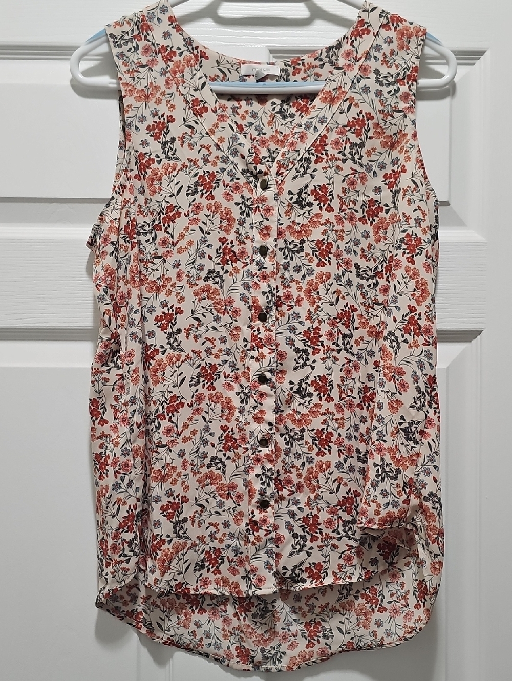 Maurices Cream Floral Sleeveless Button-Front Camisole